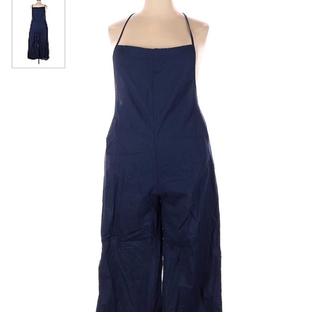 Unbranded linen jumpsuit 65% cotton, 35% polyester
Blue - Picture 2 of 3